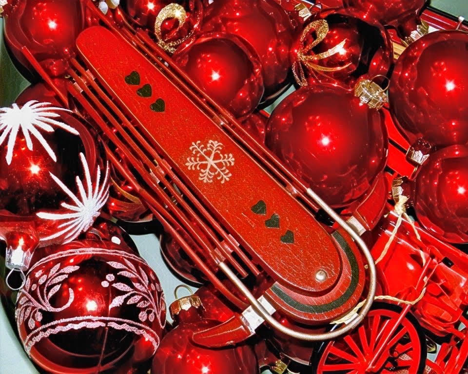 A Christmas Study in Red #1